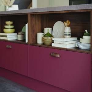 CROWN UNO Garnet & TEXTURA Walnut Brown